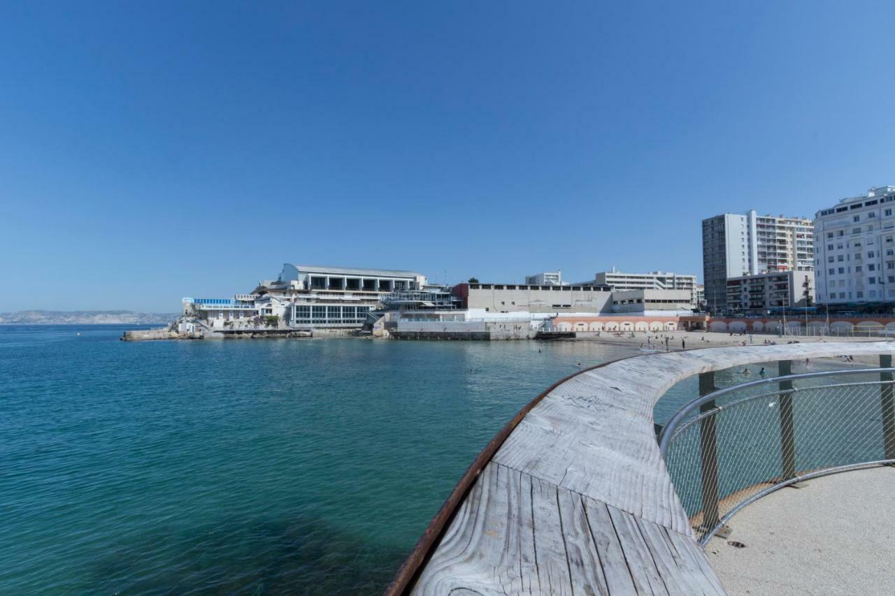 Stud Terras Ville Corniche 2 Pers Stat Gratuit Rue Modif Suivt Possib Et Accord Exclusif Марсель Экстерьер фото